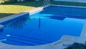 Una casa en el lago - Image 1