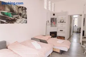 Studio Centrum - Image 1