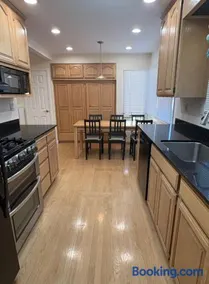 Silicon Valley 4 Bedroom Home Near Levi's Stadium - Image 3