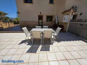Chalet Paradise of the Mediterranean - Image 2