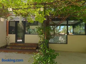 Villa de charme avec spa et piscine cadre exceptionnel près Aix Marseille - Image 2