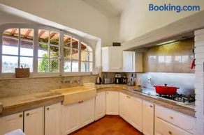 Mas familial luxueux 8 chambres - Image 2