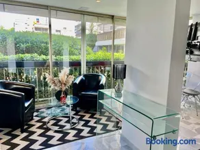 APPARTEMENT MODERNE Résidence LUXE MANDELIEU CANNES PLAGE PRIVÉE PISCINE TENNIS CASINO RESTO - Image 2