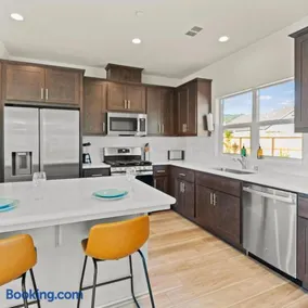 Newly Built Murphys Modern Retreat - Image 2