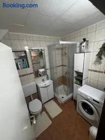 Apartman Bajo - Image 2