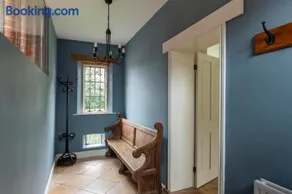 West Gables - Image 3