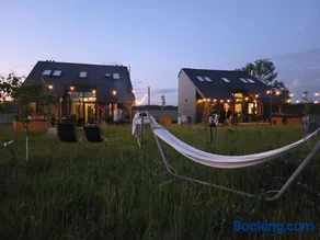 Osada Miłojeż - całoroczne Domy Premium w Borach Tucholskich, Jacuzzi pod gwiazdami - Image 2