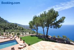 Stunning 4 Bedroom Villa in Deia, 1017 - Image 4
