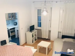 Vintler Apartments - Image 3