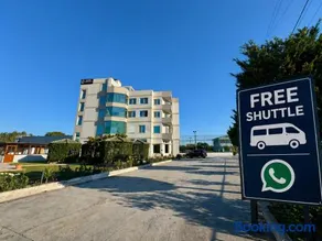 Aerostay hotel 1 km from airport - Image 1