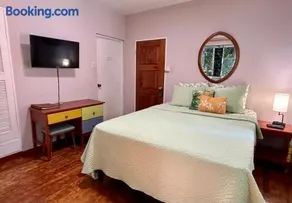 The Blue Orchid B&B - Image 3
