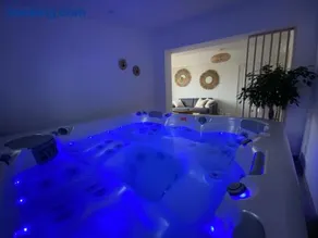 Le gîte de campagnette avec son jacuzzi privatif - Image 4