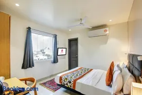 Qotel Comfort IP Residency "Newly Rebuilt 2026" - Near Anand Vihar Railway Station & Preet Vihar - Image 3