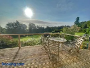 Cherryford House - Image 2