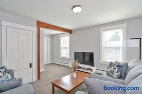 Large 3Bd Apt in Athol - Image 1