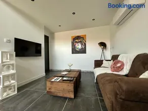 Love Room Loft Spa logement entier balneo et coin exterieur - Image 3