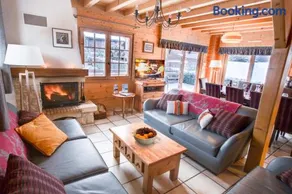 Simply Morzine - Chalet Carving - Image 3