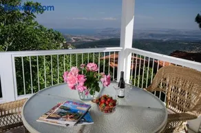 Ha'Seuda Ha'Achrona Suites - Image 4