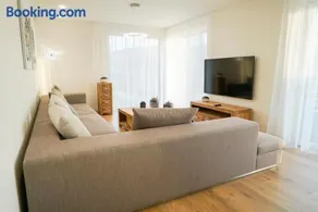 Luxury Villa - Image 3