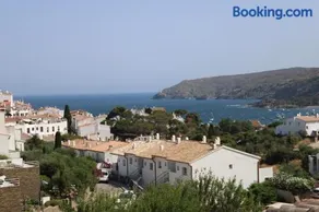 Attic in Cadaques , With Parking - Image 2