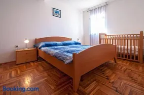 Peaceful apartment with beautiful sea view - Image 5