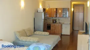 Admiral Apartments - Image 5