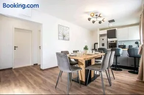 Apartment Dawn- cozy apartment with private pool near Omiš - Image 3