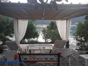 Geni Bay - Image 1