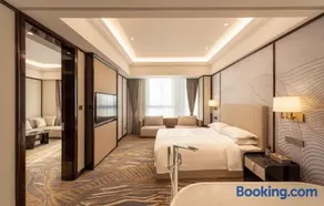 Grand New Century Hotel Binjiang Hangzhou - Image 4