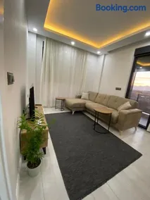 Lux 1+1 Apartment Airport View - Image 3
