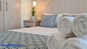 Elite Residence - Image 1