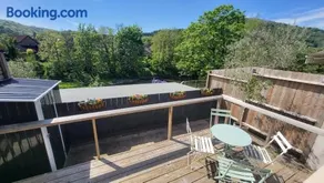 Ty Taf- 2 Bed Cottage with Quick & Easy Transport Links to Cardiff Centre - Image 2