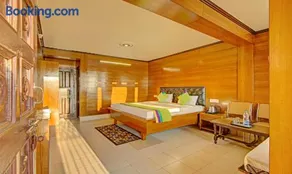 Hotel Monal Inn, Pangot Bird Sanctuary, Nainital - Image 2