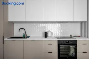 Ochota Three-Bedroom Apartment - 79m2, Parking, Balcony - by Rentujemy - Image 5