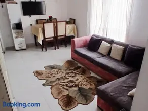 شقة فاخرة مفروشة بالكامل للإيجار في كمبوند بداية 1 غرفتين فى حدائق اكتوبر دقائق إلى المتحف المصري الكبير - Image 3
