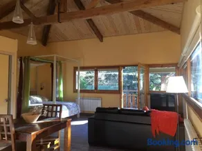 Els Apartaments del bosc - Image 1
