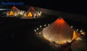 Pyramid Retreat - Image 4