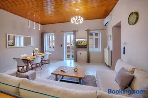 Kapa Luxury House - Image 2