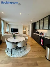 Gorgeous 1 Bedroom Apartment in Tottenham Hale - Image 2