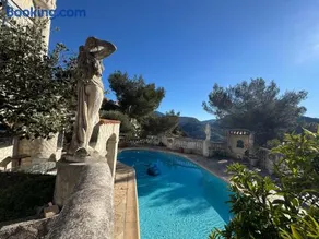 Studio climatisé et sa terrasse privée en villa - Image 2