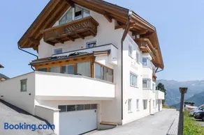 Haus Aventurin - Image 1