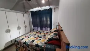 Tahara'a Beach Bungalow - Image 1