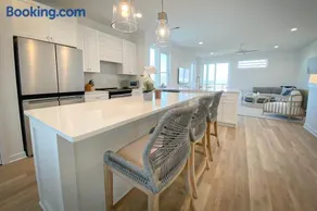 The Place to Be by Sea Scape Properties - Image 4