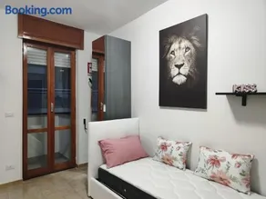 luxury studio - Image 1