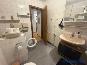 Tolle 2 Zimmerwohnung mit schöner Aussicht - Image 1