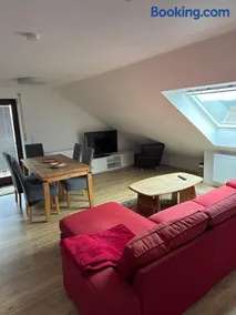 Neu renovierte 2 Zimmer Wohnung 24h Check-In - Image 1