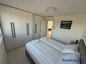 Apartmen ARMINAN 52 TERRACE, POOL FREE PARKING -NOVIGRAD - Image 5