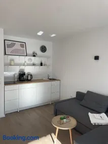 Zentrales, loftartiges Apartment in Lüdenscheid mit Balkon & Weitblick - Image 4