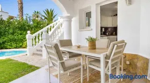 Villa Renoir by Goveralia - Image 2