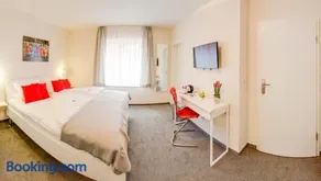 Weyher Aparthotel - Image 4